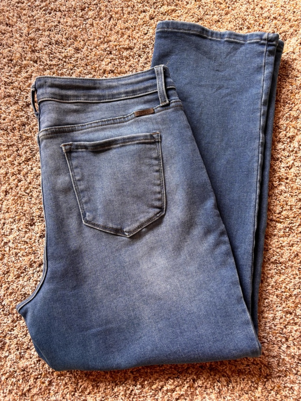 KanCan Women's Faded Blue Skinny Jeans